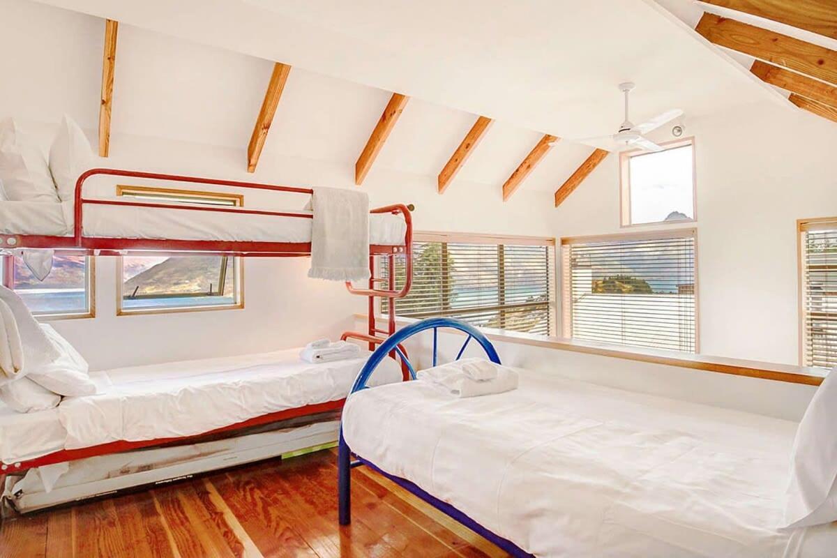 Villa Ruby'S Fernhill Vista Queenstown Exterior foto