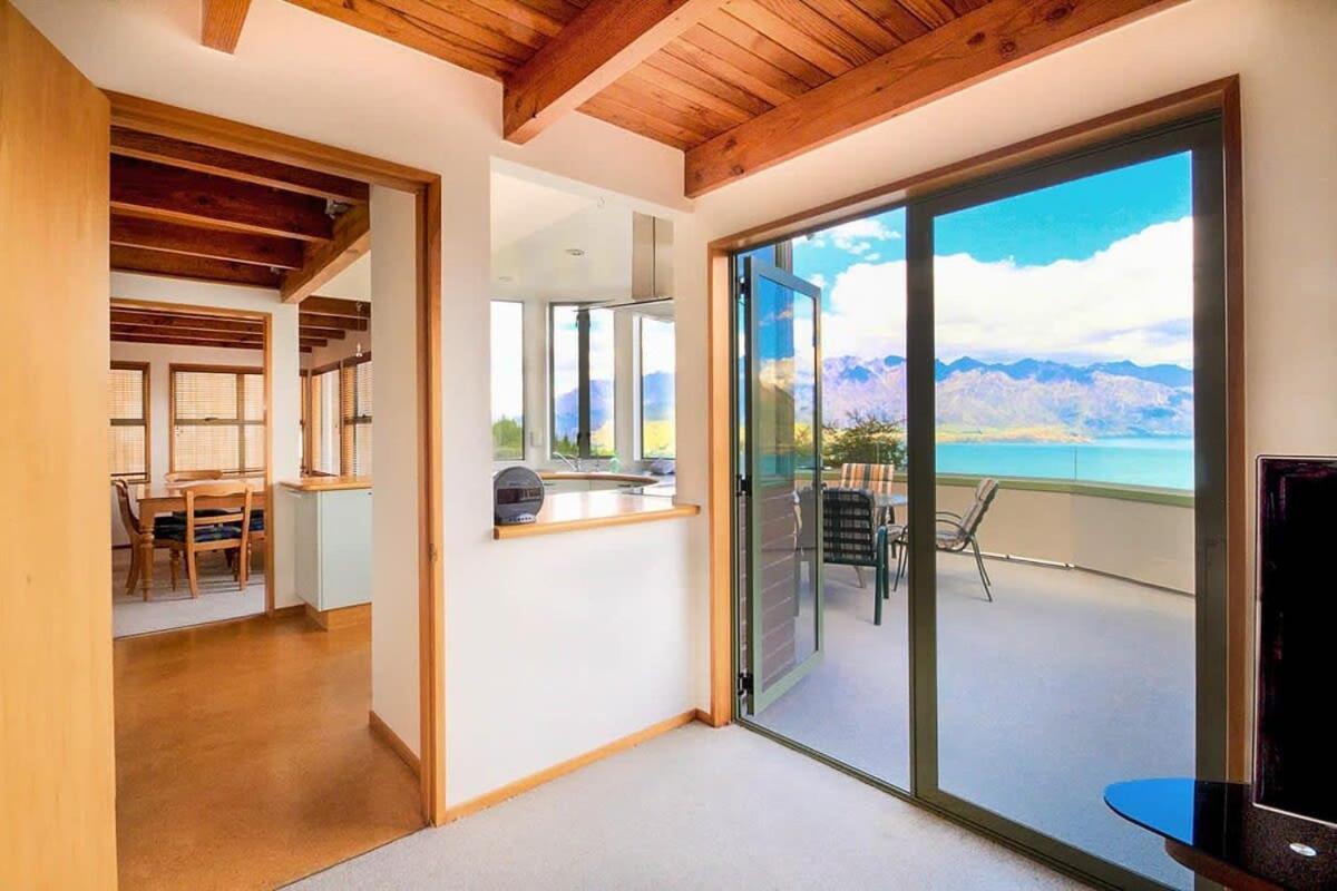Villa Ruby'S Fernhill Vista Queenstown Exterior foto